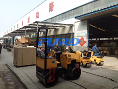 今日福瑞得微動(dòng)態(tài)--福瑞得機(jī)械小型壓路機(jī)發(fā)往北京、福建等地