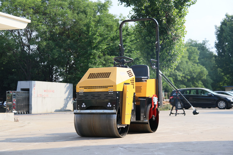 “明星款”小型壓路機(jī)，讓大家的選擇不再“迷路”！
