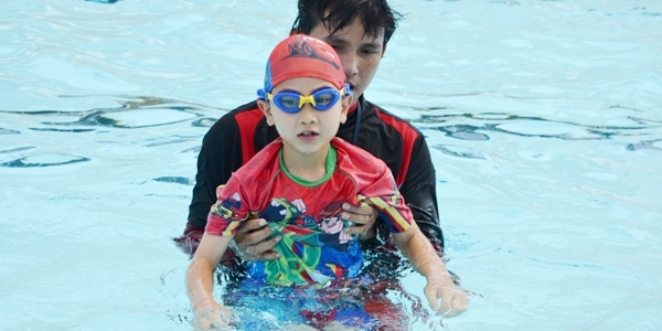 yio chu kang swimming lesson